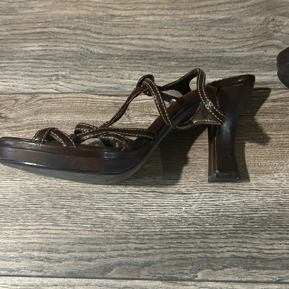 Dressy Sandals/ Heals - Picture 6 of 6